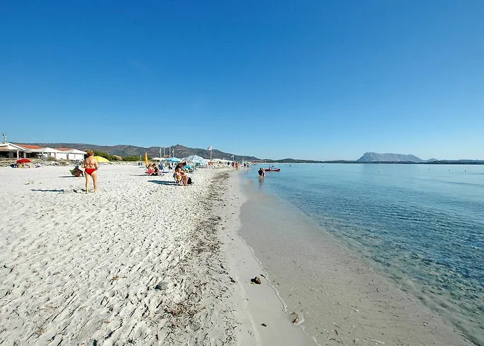 Le Maree Gallura 度假居 圣特奥多罗